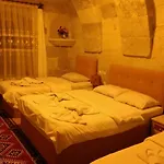 Falcon Cave Ξενοδοχείο