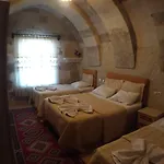 Falcon Cave Ξενοδοχείο
