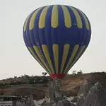Falcon Cave Ξενοδοχείο