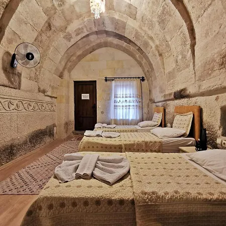 Falcon Cave 2*