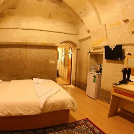 Hotell Falcon Cave