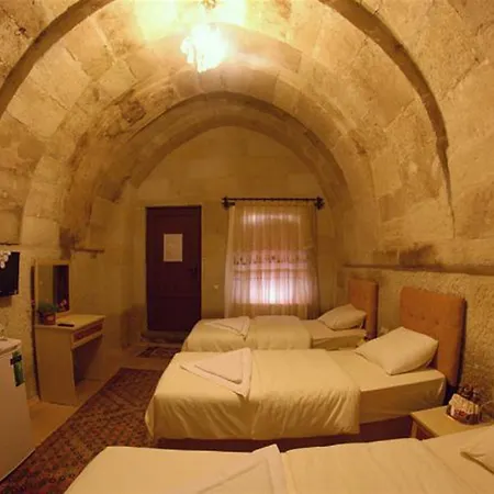 Falcon Cave 2*