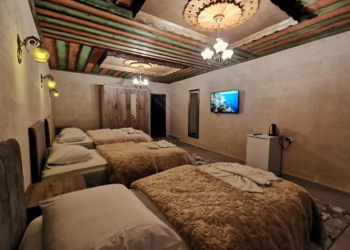 Falcon Cave Hotel Göreme