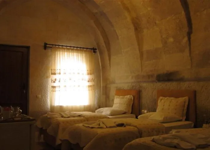 ホテル ファルコン ケイヴ スイーツ ギョレメ