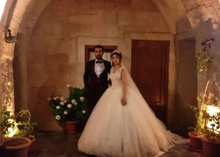 ファルコン ケイヴ スイーツ 2*