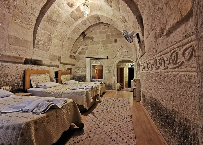 ファルコン ケイヴ スイーツ 2* ギョレメ