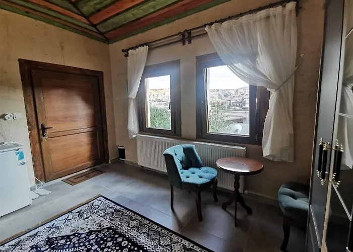 ファルコン ケイヴ スイーツ ギョレメ